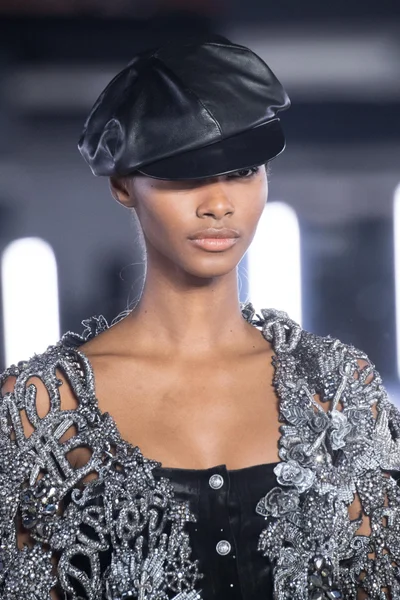 Look 7